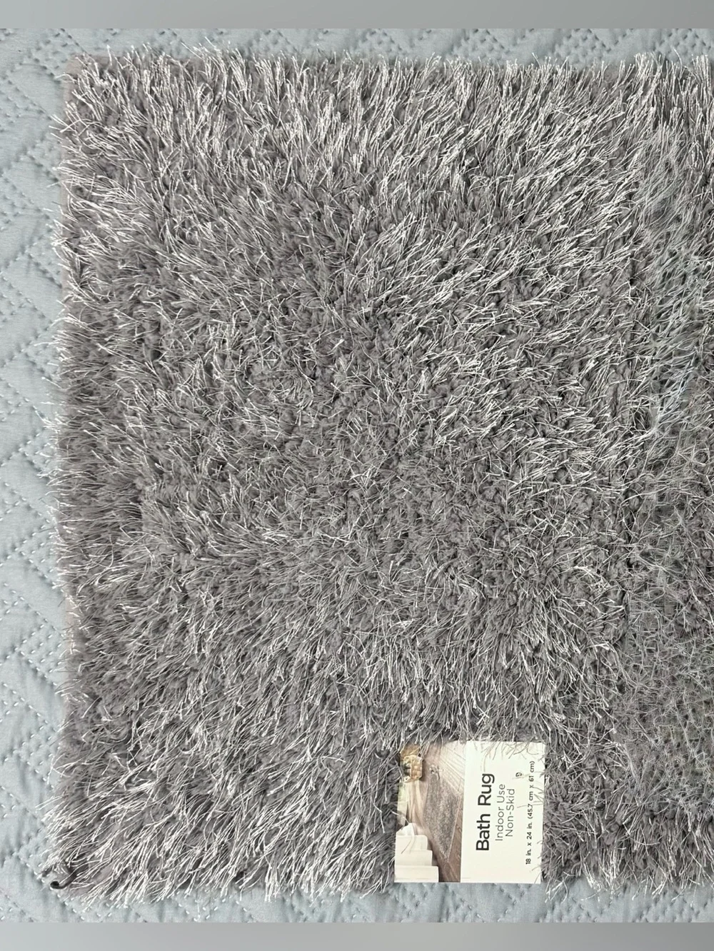 Nedia Home Shag Bath Rug Non-Skid Microfiber Light Gray 18 x 24 NWT